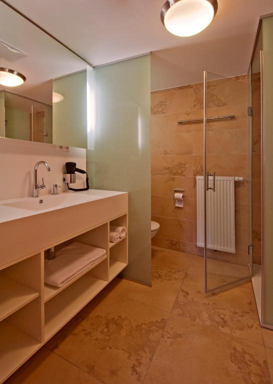 Gastehaus Schloss Bernau Hotel Fischlham Room photo